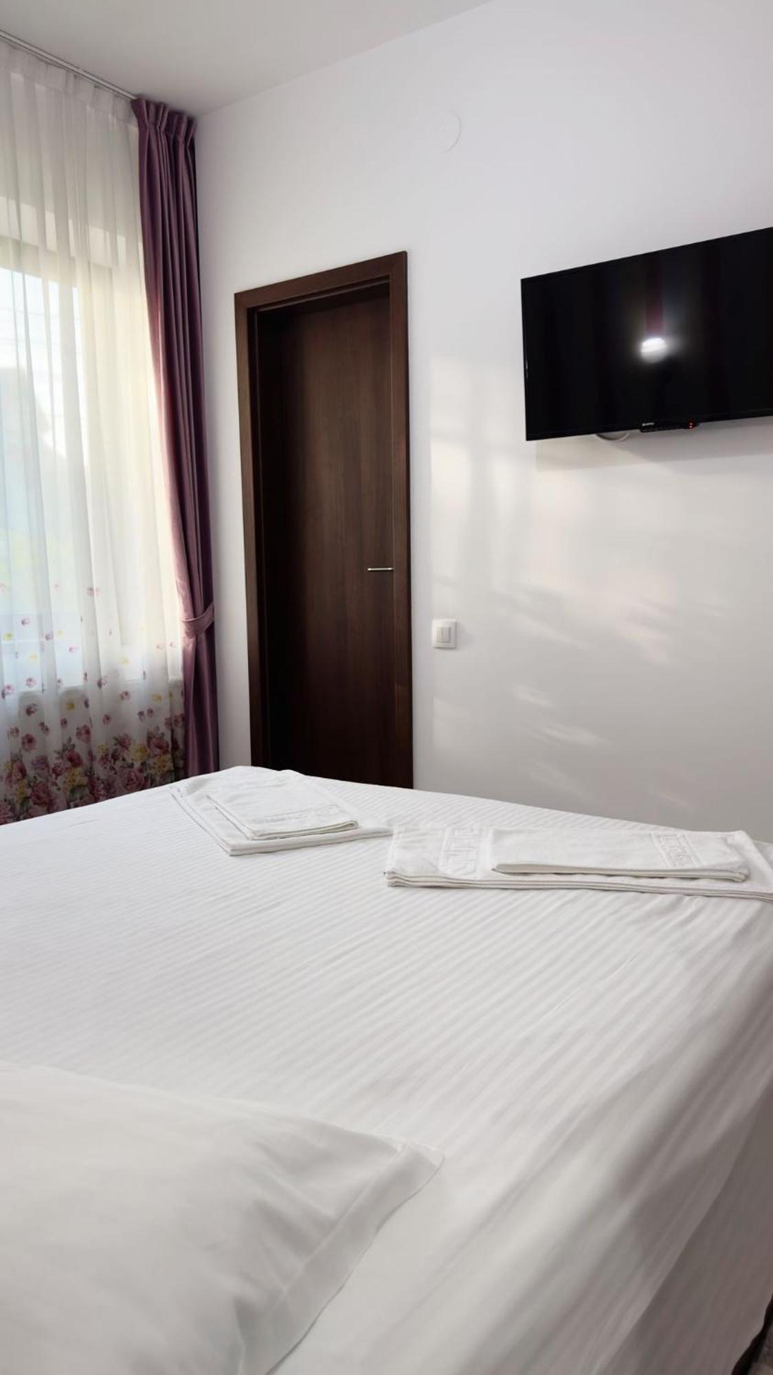 Carpathian Newstar Hotel Sibiu Exterior foto