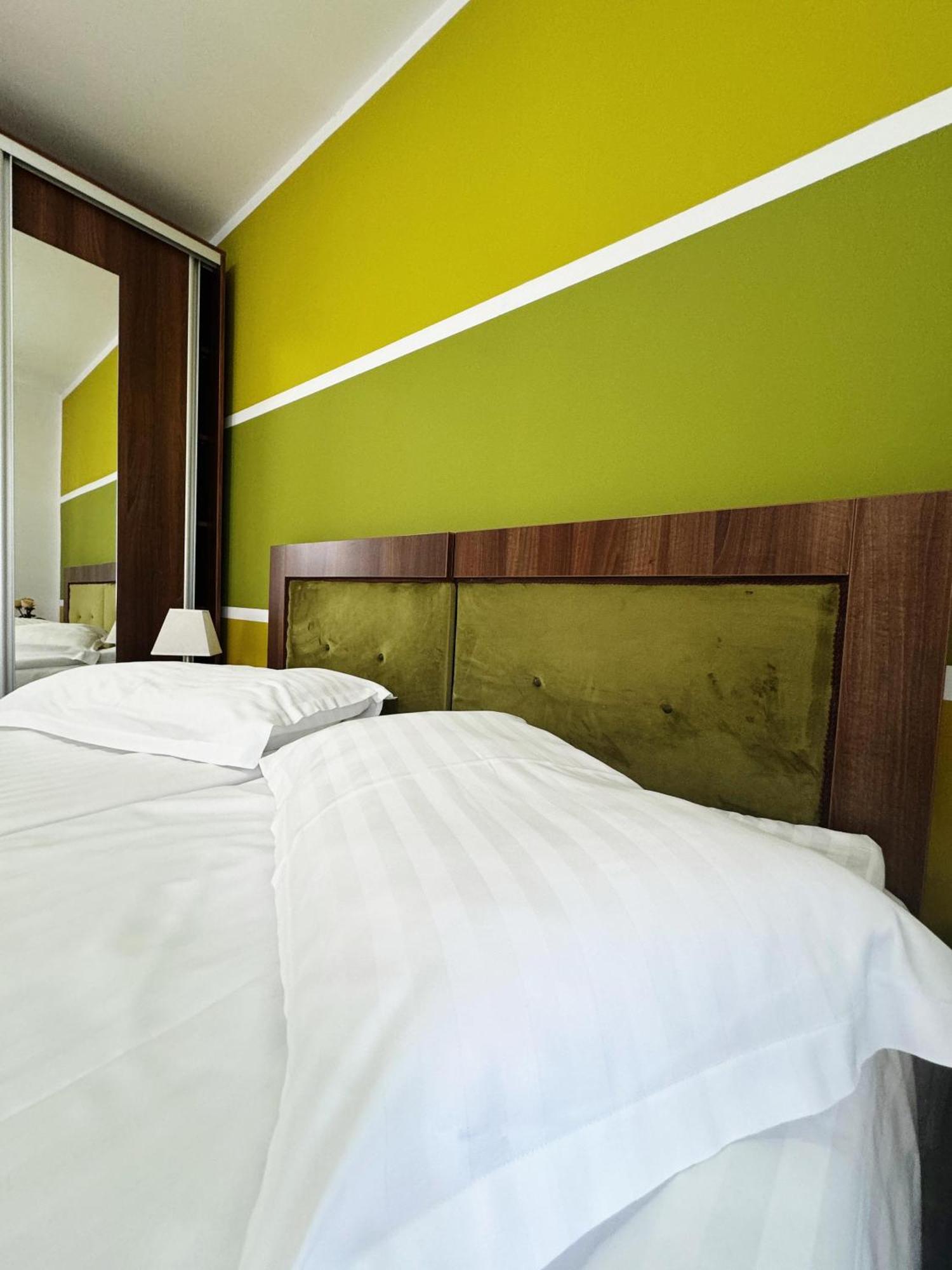 Carpathian Newstar Hotel Sibiu Exterior foto