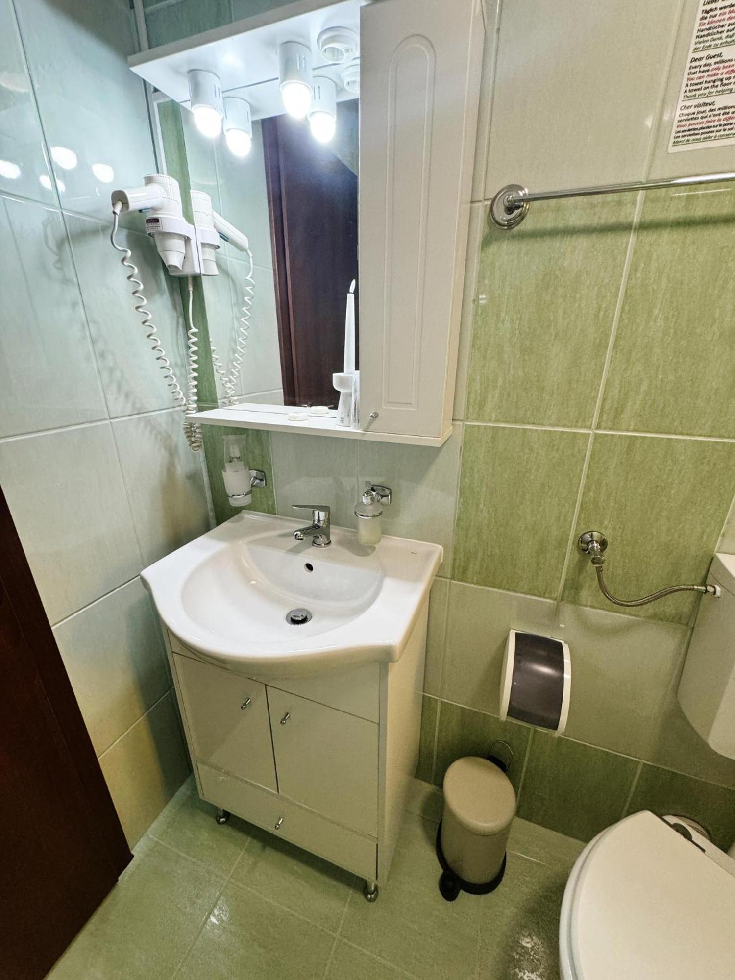 Carpathian Newstar Hotel Sibiu Exterior foto