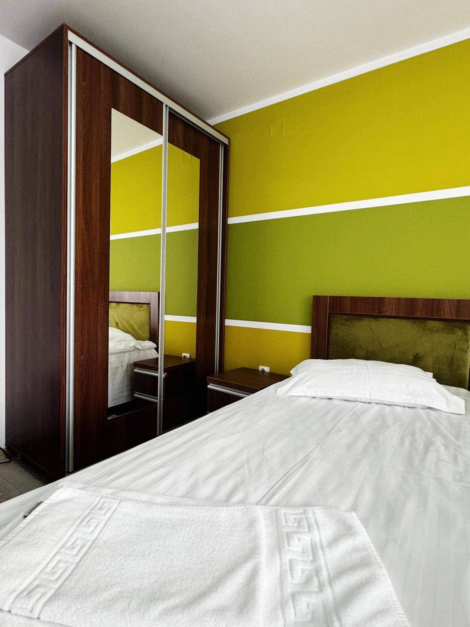 Carpathian Newstar Hotel Sibiu Exterior foto