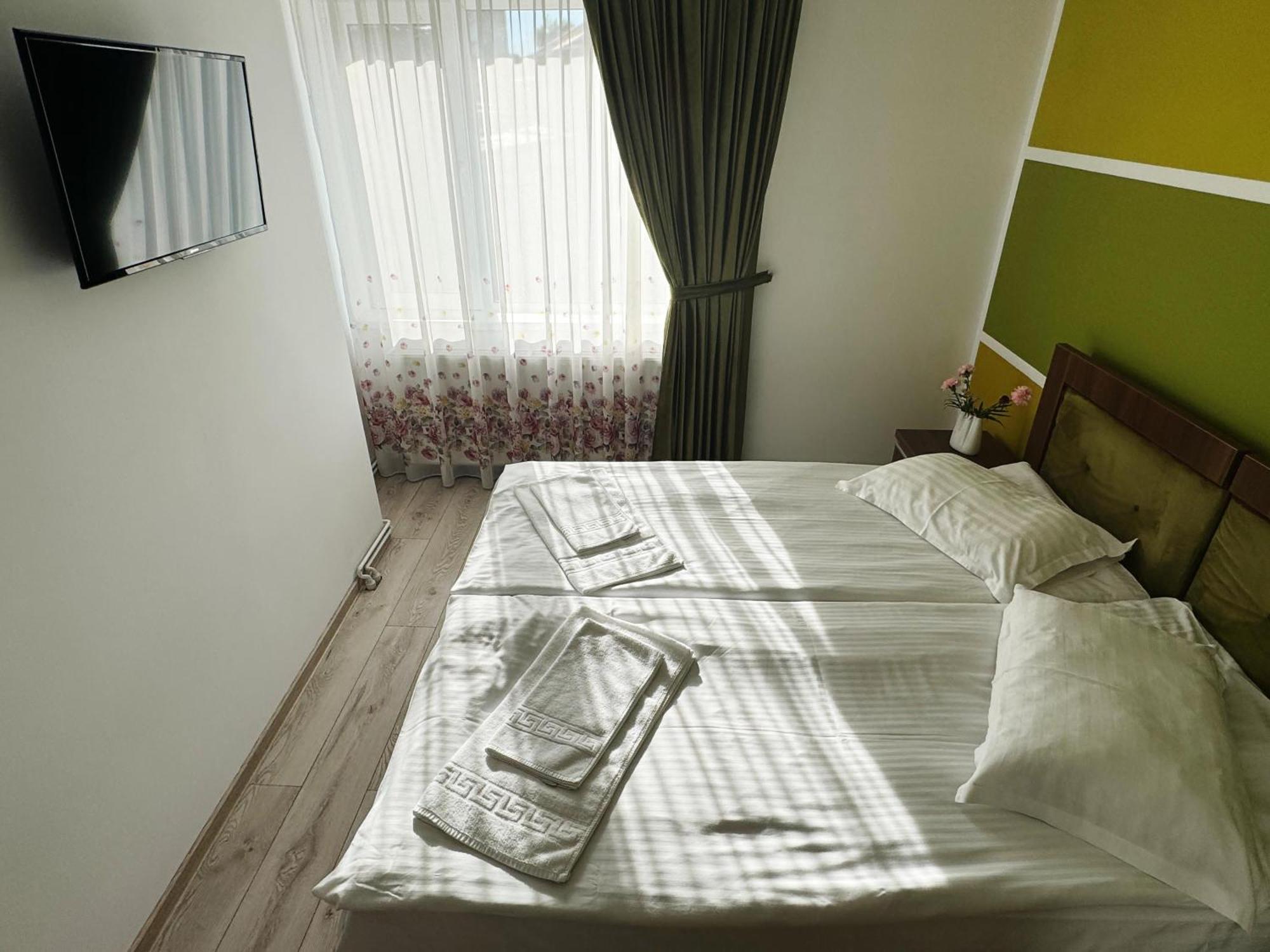 Carpathian Newstar Hotel Sibiu Exterior foto